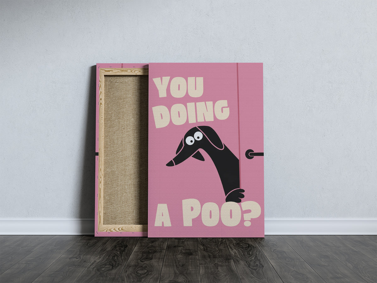 Plakat do łazienki You Doing a Poo? z jamnikiem