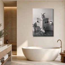 Śmieszny obraz do łazienki – Koza z gazetą mockup 1