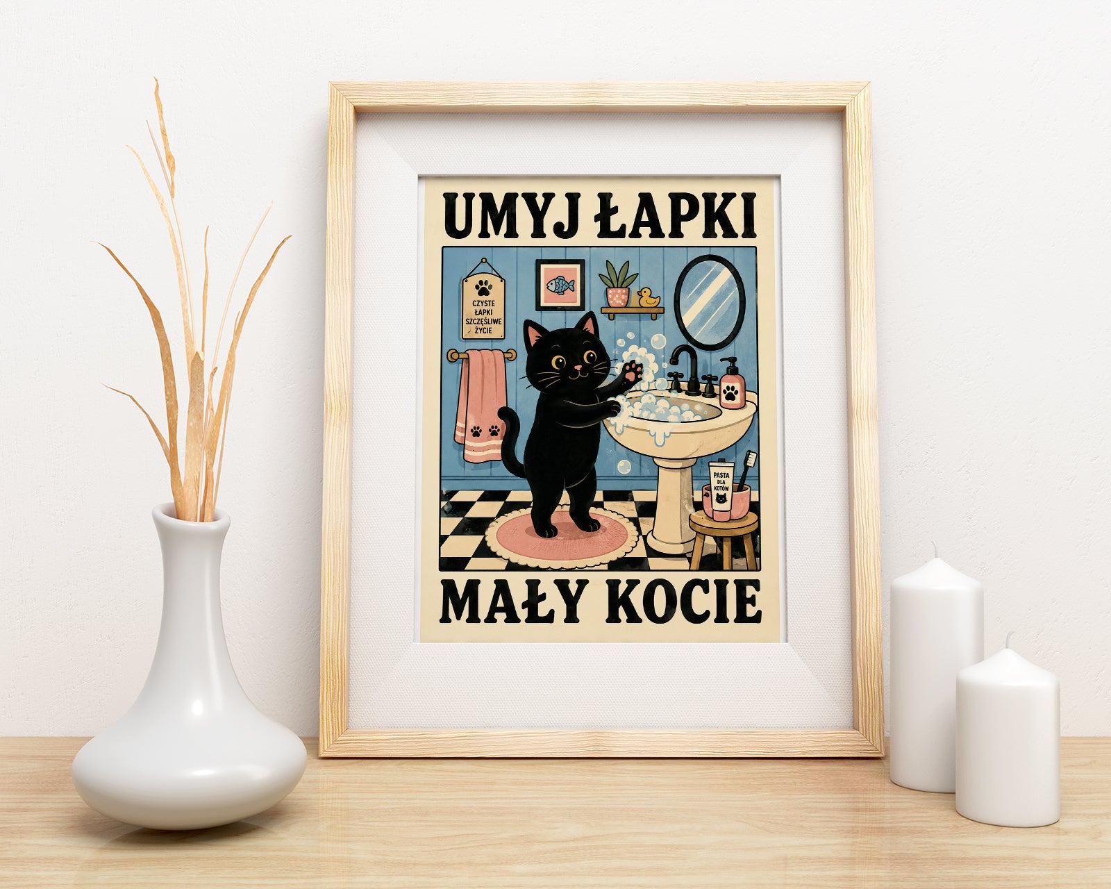 Śmieszny obraz do łazienki Umyj Łapki Mały Kocie mockup 3