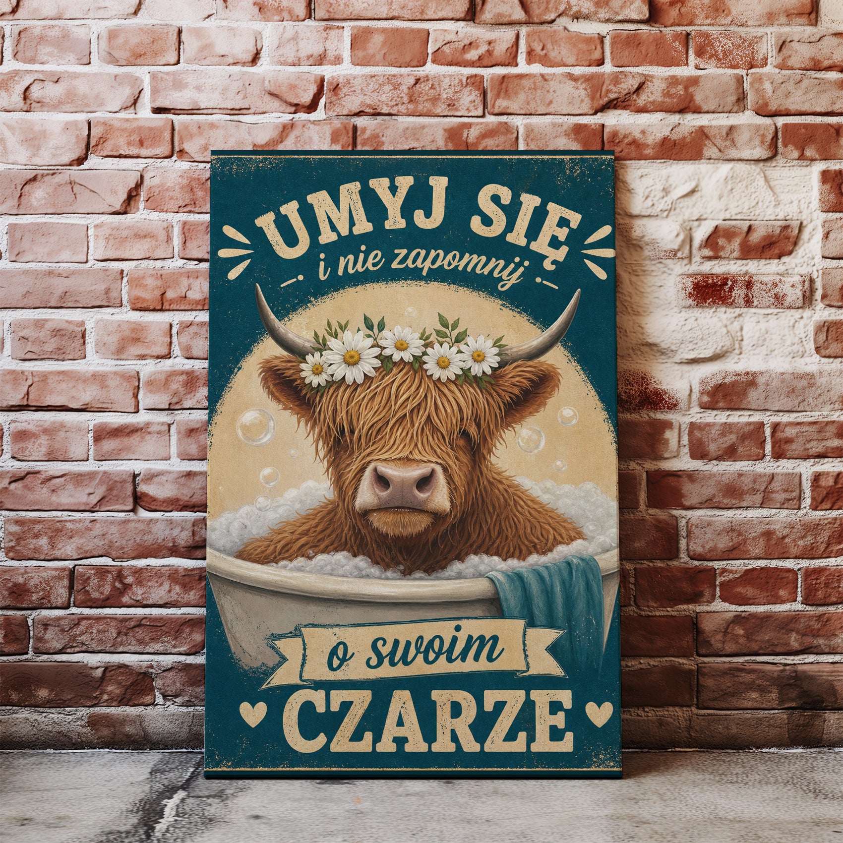 Śmieszny plakat do łazienki z krową w wannie glowne